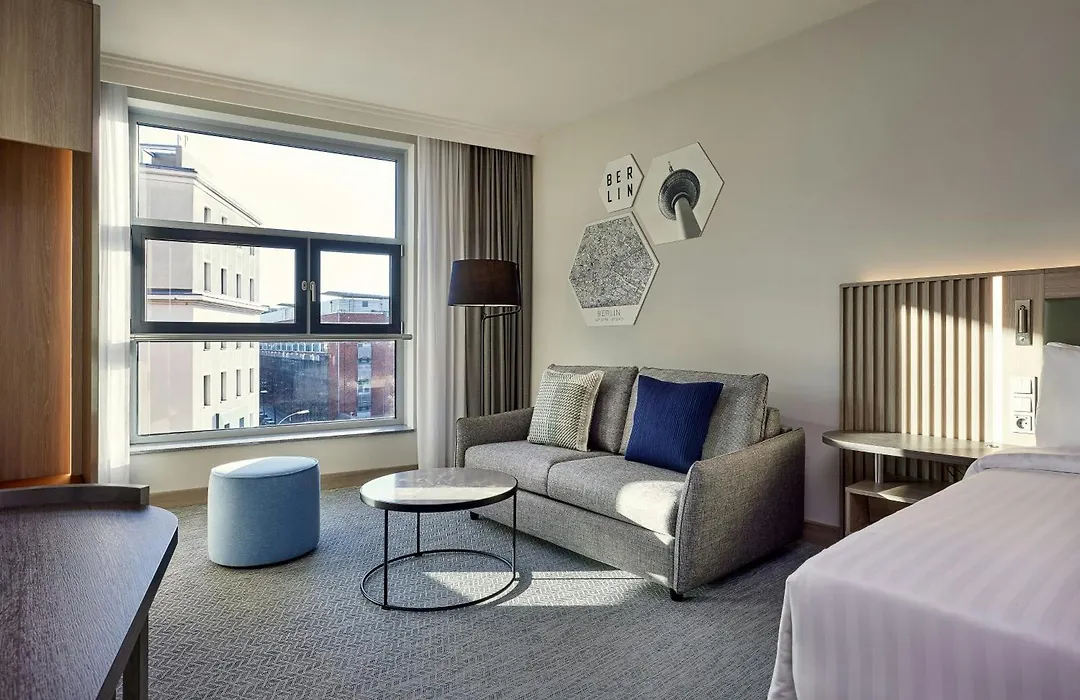 Courtyard By Marriott Berlin City Center-1